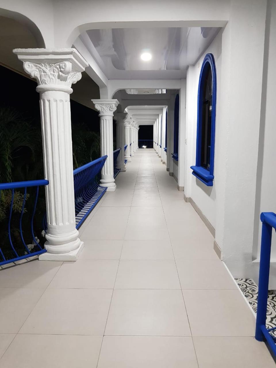 Hotel Las Palmas De Osa Ciudad Cortes Ngoại thất bức ảnh