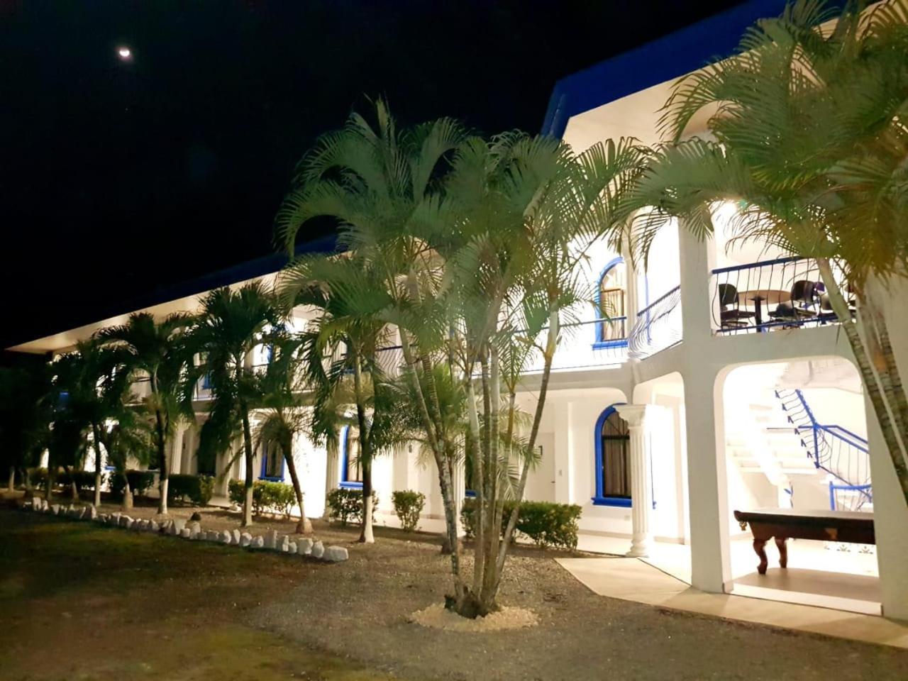 Hotel Las Palmas De Osa Ciudad Cortes Ngoại thất bức ảnh