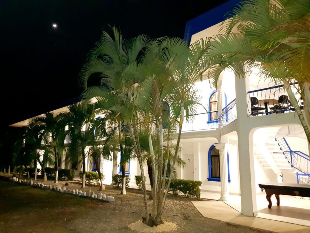 Hotel Las Palmas De Osa Ciudad Cortes Ngoại thất bức ảnh